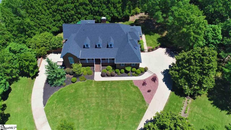 Property image 2 at 120 Graylyn Court, Anderson, SC 29621