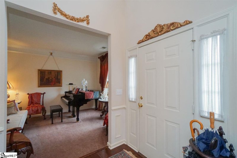 Property image 3 at 227 Northcliff Way, Greenville, SC 29617