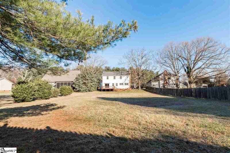 Property image 2 at 36 Oak Grove Lake Road, Greenville, SC 29615