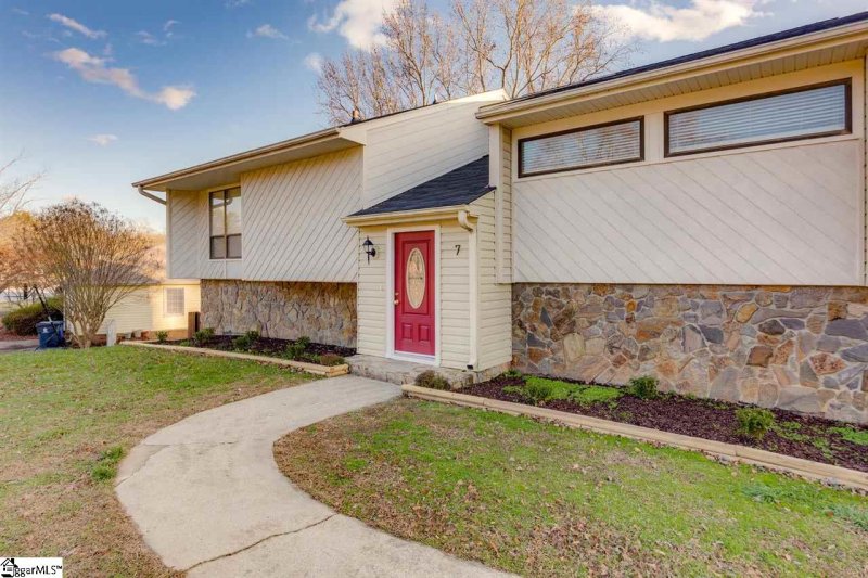 Property image 5 at 7 Bendingwood Circle, Taylors, SC 29687