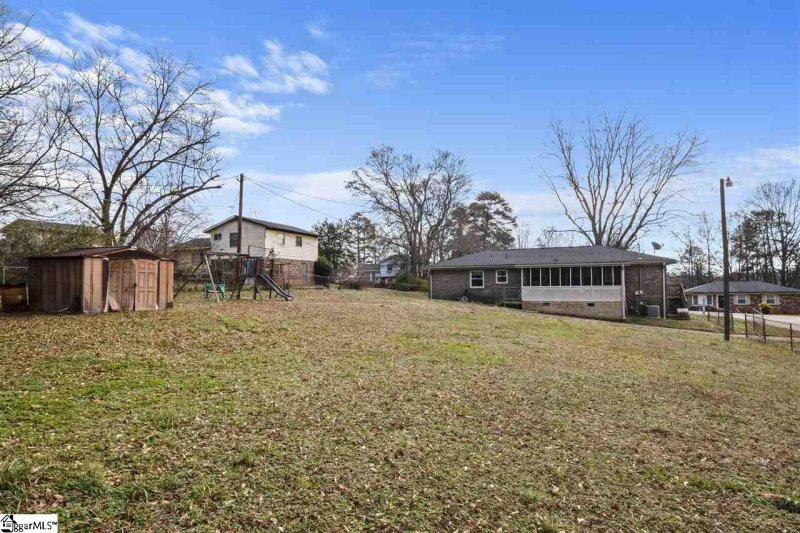 Property image 4 at 306 Old Farm Road, Moore, SC 29369
