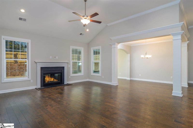 Property image 2 at 5 Evelyn Lane, Easley, SC 29642