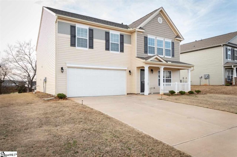421 Saddleback Trail