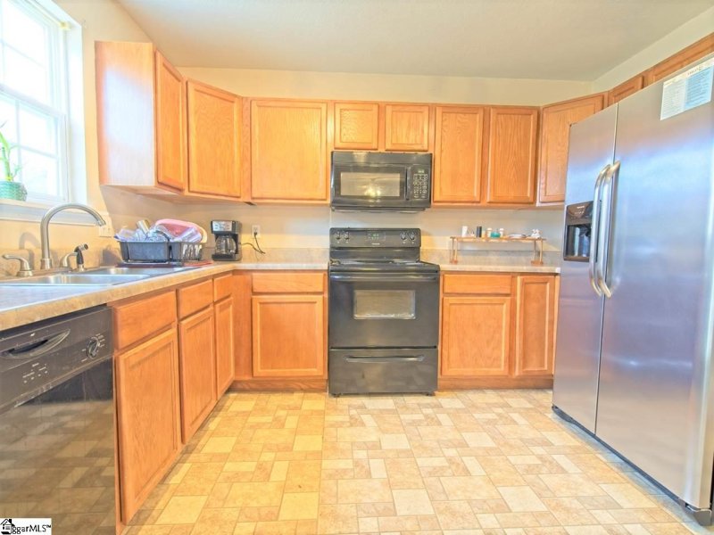 Property image 5 at 305 N D Street, Easley, SC 29640-2255