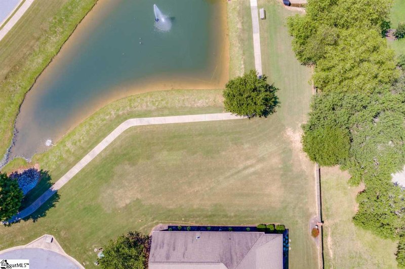 Property image 4 at 11 Hartsfield Court, Easley, SC 29642