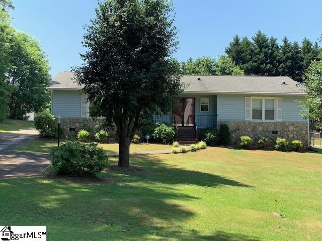 Property image 2 at 213 Woodfield Street, Easley, SC 29642