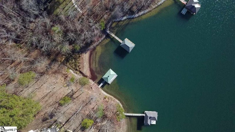 Property image 3 at 115 Cedar Bluff Court, Six Mile, SC 29682