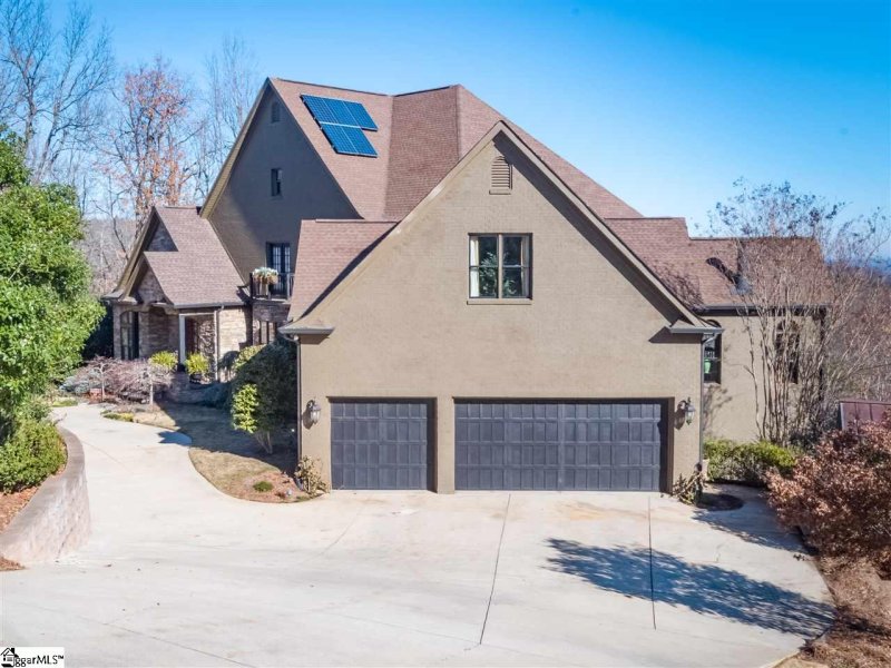 Property image 2 at 980 Altamont Road, Greenville, SC 29609