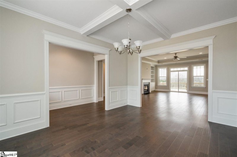 Property image 4 at 114 Braemar Knoll Drive, Greer, SC 29651