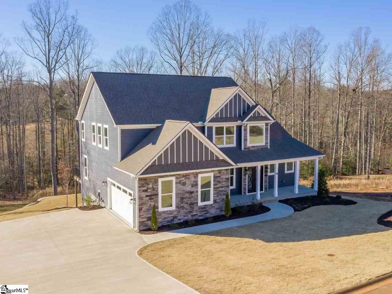 Property image 2 at 54 Setting Sun Lane, Travelers Rest, SC 29690