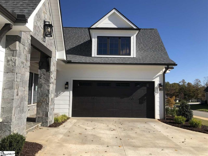 Property image 2 at 104 Fernbank Court, Simpsonville, SC 29681