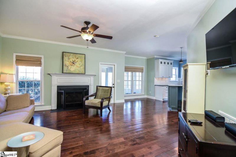 Property image 4 at 107 Kingsmill Court, Taylors, SC 29687