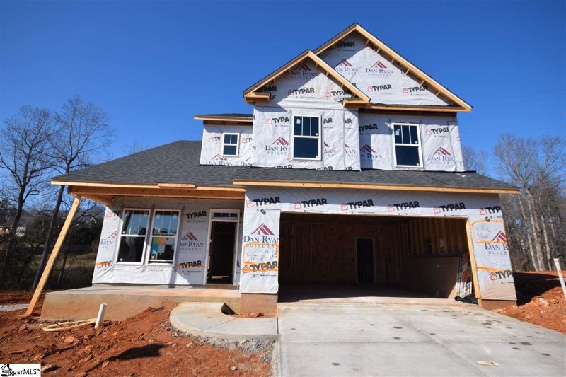 Property image 2 at 125 Quail Creek Drive, Greer, SC 29650