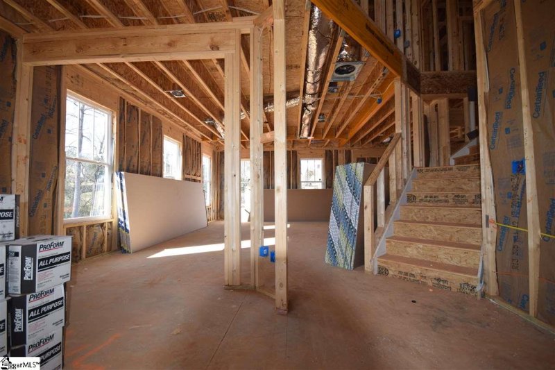 Property image 3 at 125 Quail Creek Drive, Greer, SC 29650