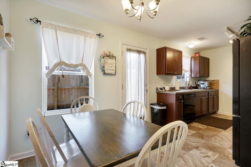 Property image 5 at 328 Promised Land Drive, Spartanburg, SC 29306