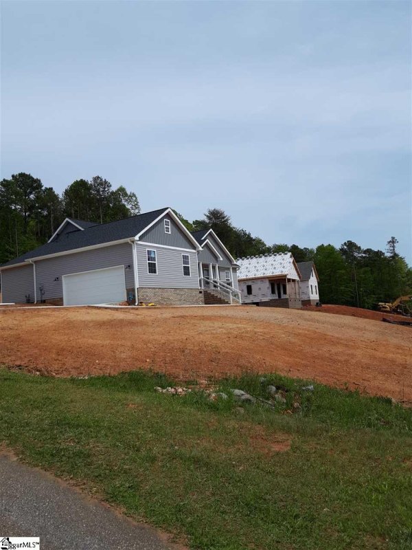 Property image 3 at 212 Puckett Mill Drive, Central, SC 29630