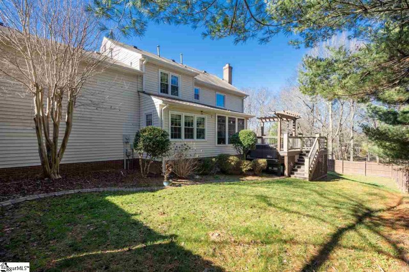 Property image 5 at 12 Horseman Lane, Greenville, SC 29615