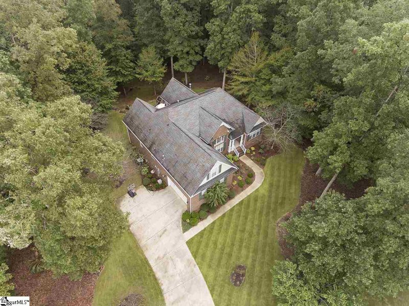 Property image 2 at 244 Yorkswell Lane, Greenville, SC 29607