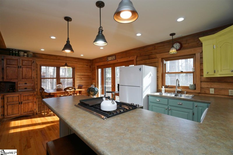 Property image 5 at 308 Wemberly Drive, Simpsonville, SC 29681