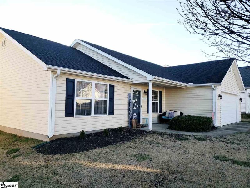 Property image 3 at 126 Spirit Drive, Roebuck, SC 29376