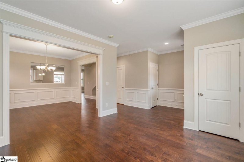 Property image 4 at 1400 Kist Road, Greer, SC 29651