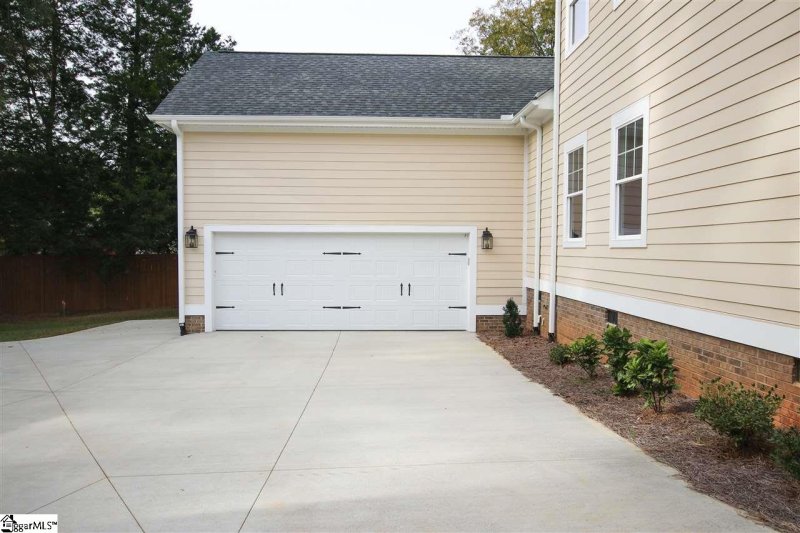 Property image 3 at 236 GRANDMONT Court, Greer, SC 29650