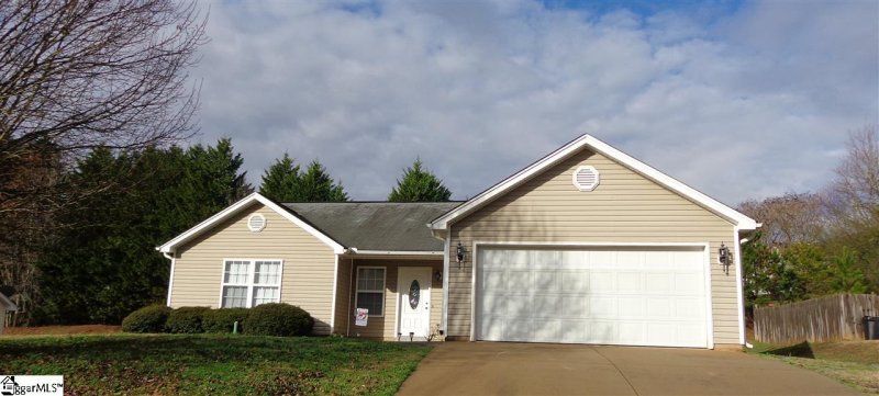 Property image 2 at 233 Lenhardt Road, Easley, SC 29640