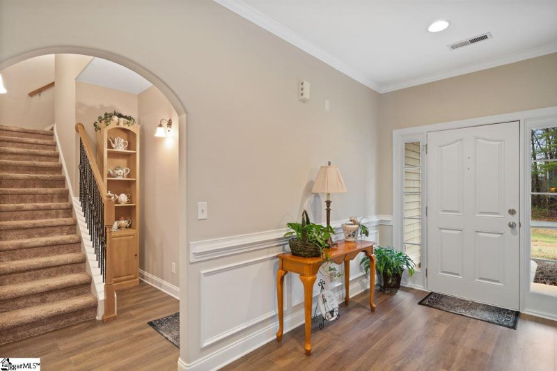 Property image 2 at 140 Sunshine Drive, Simpsonville, SC 29681