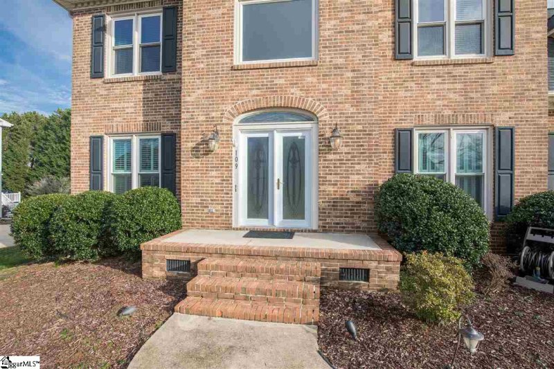 Property image 3 at 109 Chariot Lane, Simpsonville, SC 29681