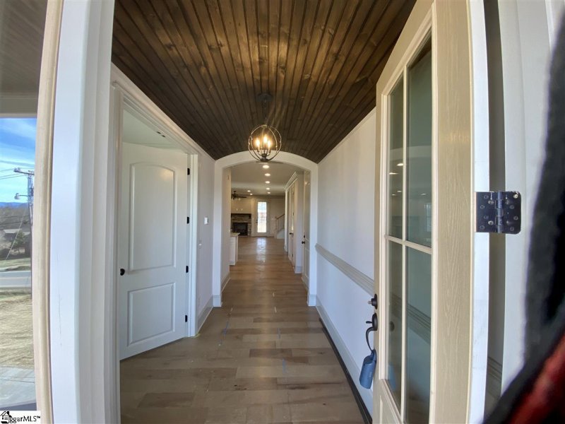 Property image 3 at 911 Taylor Road, Greer, SC 29651