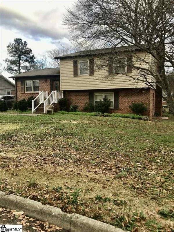 Property image 2 at 121 Third Day Street, Piedmont, SC 29673