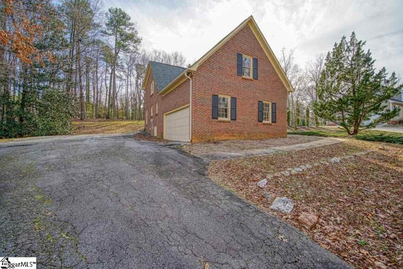 Property image 3 at 1177 Partridge Road, Spartanburg, SC 29302