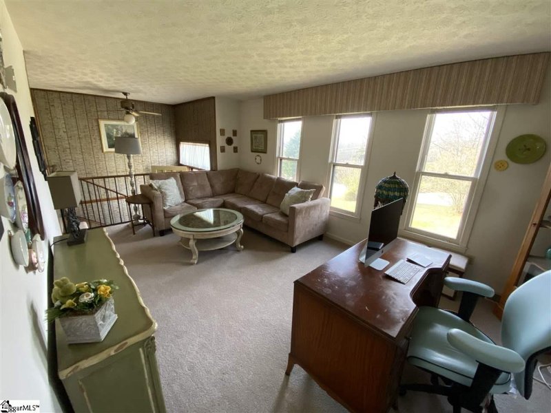 Property image 5 at 2 Newport Drive, Travelers Rest, SC 29690