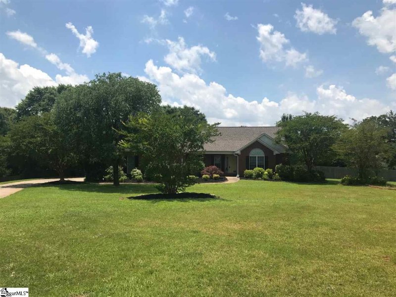 Property image 2 at 274 Summerfield Road, Moore, SC 29369