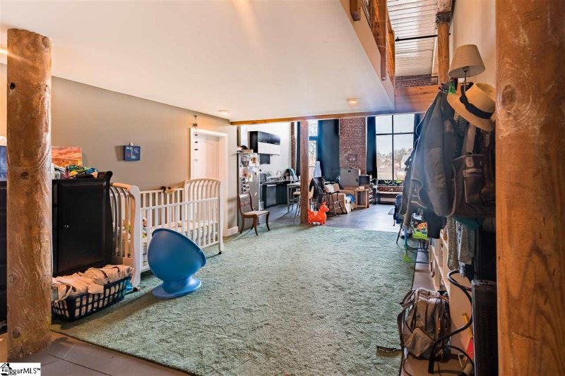 Property image 4 at 300 South Street, Simpsonville, SC 29681