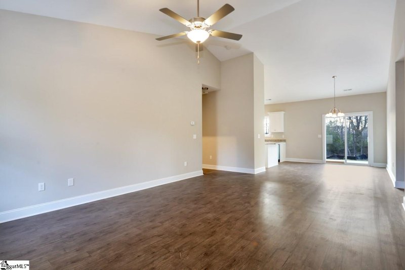 Property image 4 at 110 Bentwood Drive, Piedmont, SC 29673