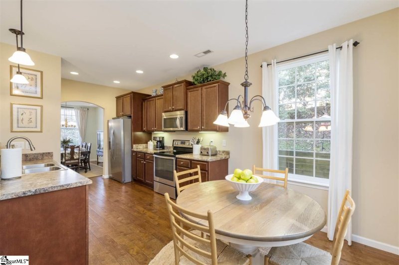 Property image 3 at 223 Ginger Lane, Taylors, SC 29687