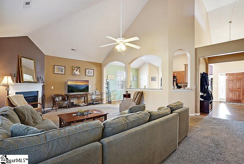 Property image 4 at 12 Slow Creek Drive, Simpsonville, SC 29681