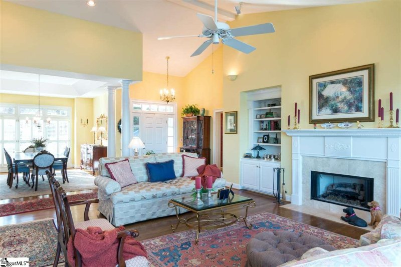 Property image 3 at 607 Topaz Court, Seneca, SC 29672