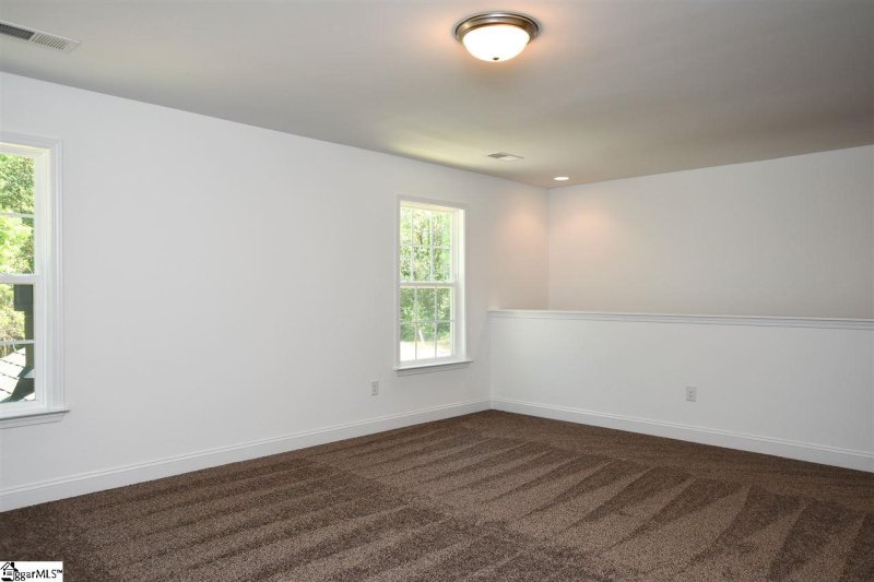 Property image 2 at 913 Ash Grove Way, Boiling Springs, SC 29316