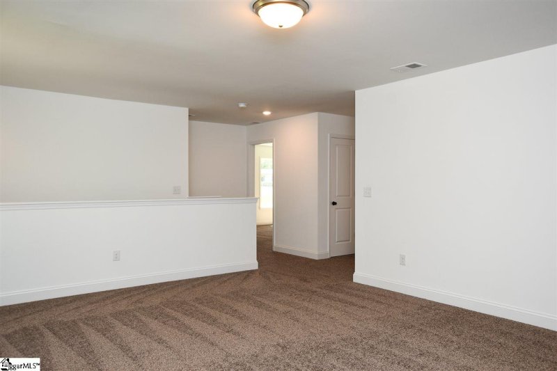 Property image 3 at 913 Ash Grove Way, Boiling Springs, SC 29316