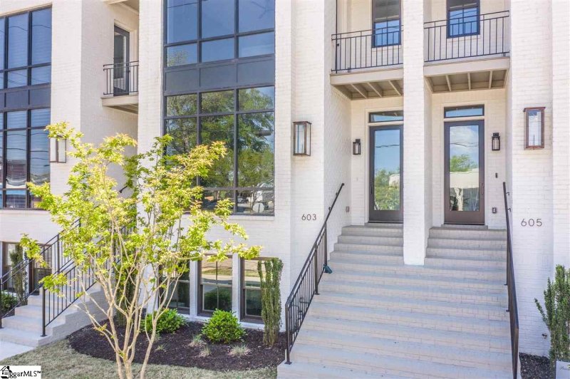 Property image 2 at 603 Arlington Avenue, Greenville, SC 29601