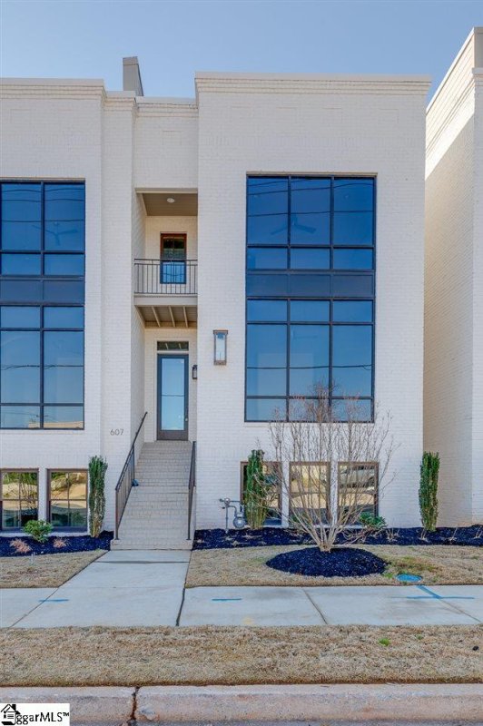 Property image 2 at 607 Arlington Avenue, Greenville, SC 29601