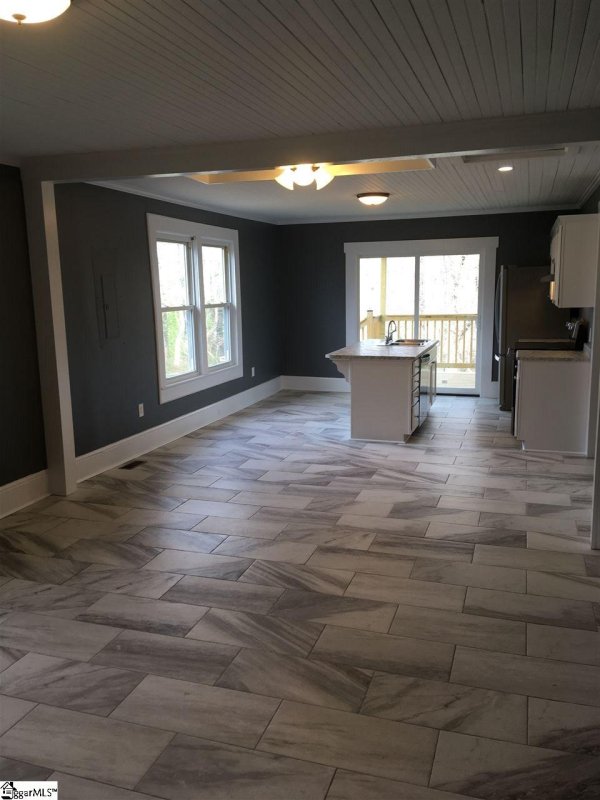 Property image 3 at 135 Margaret Street, Easley, SC 29640-1026