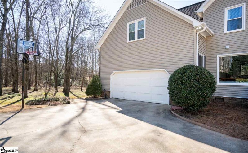 Property image 2 at 226 Forrester Creek Way, Greenville, SC 29607