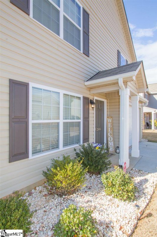 Property image 4 at 200 Charterhouse Avenue, Piedmont, SC 29673