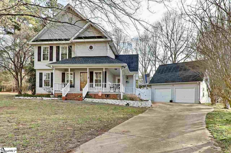 116 Wyatt Oaks Court