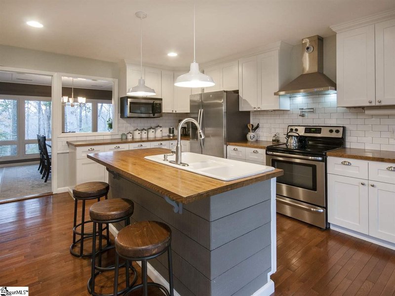 Property image 5 at 219 Bruce Farm Road, Simpsonville, SC 29681