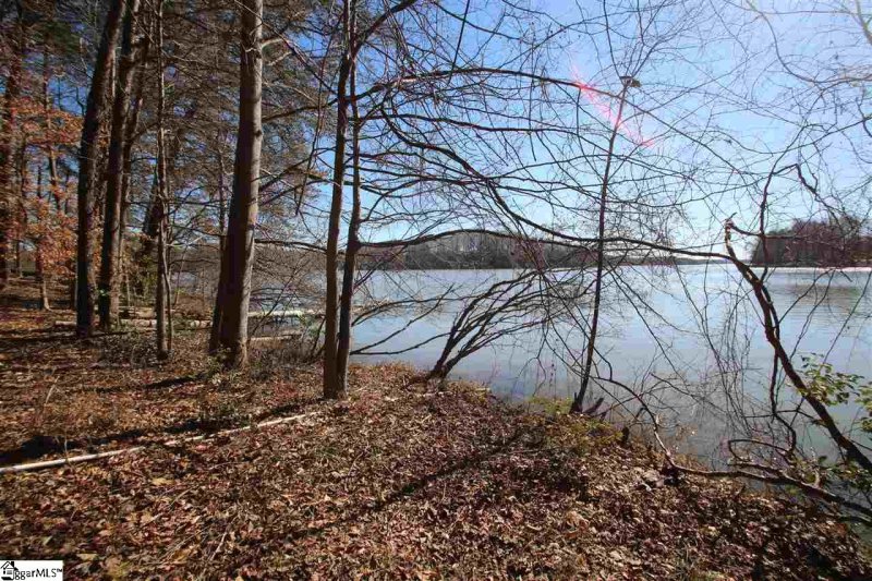 Property image 3 at Bass Cove Drive, Taylors, SC 29687