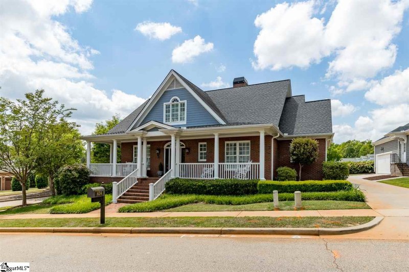 Property image 2 at 624 Berkmans Lane, Greenville, SC 29605